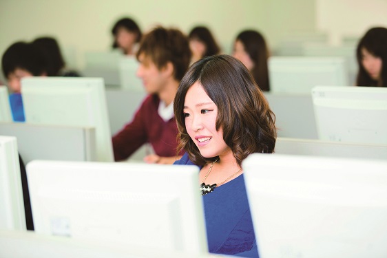 中央学院大学 の特長 3