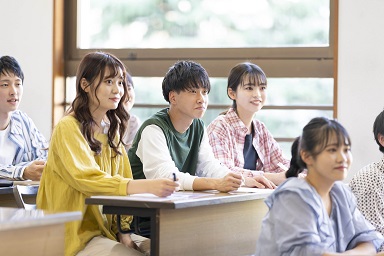 大原簿記法律＆美容製菓専門学校和歌山校 の特長 3