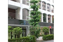 東京総合美容専門学校　美容通信科